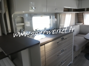 Burstner - Averso 465ts lit a la française Réf 2324  A SAISIR