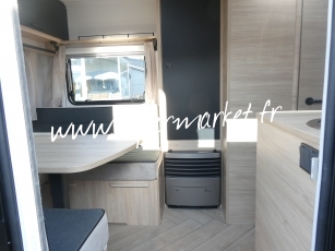 Caravelair - Sport line 492 lits jumeaux STORE OU AUVENT + PACK LOOK
