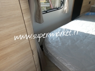 Caravelair - Sport line 480 Lit central AVEC STORE OU AUVENT ET CLIM